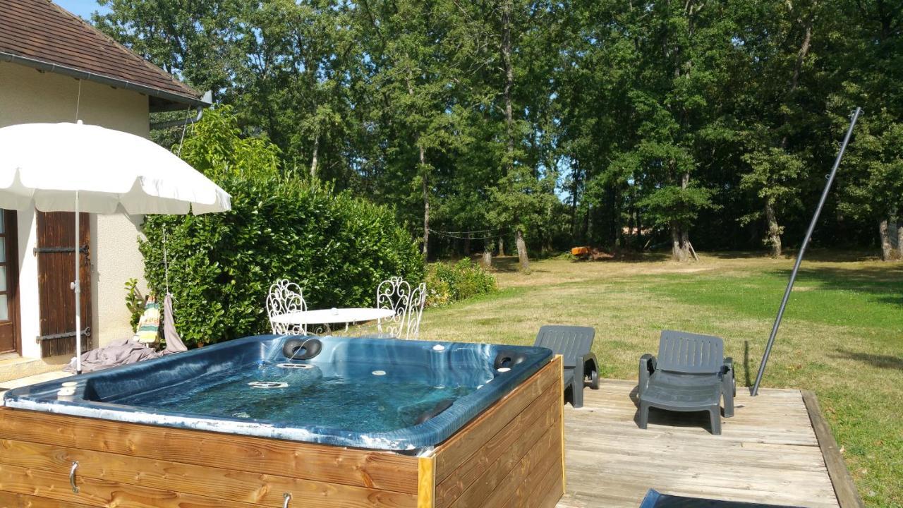 Bed and Breakfast Bienvenue en Périgord à Val de Louyre et Caudeau Extérieur photo